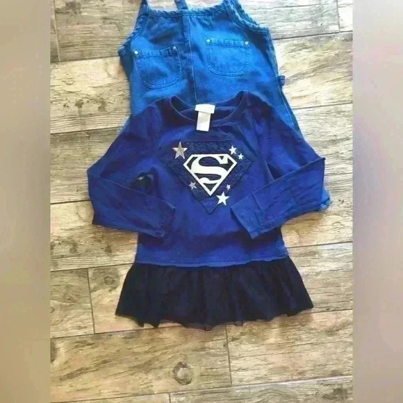 Lot of 2 items: blue denim dress and blue  ruffle top girls size 6-8 - Picture 1 of 6